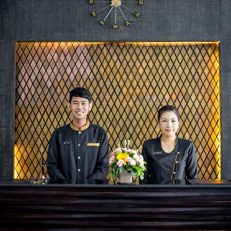 Aruntara Riverside Boutique Hotel Chiang Mai Exteriör bild