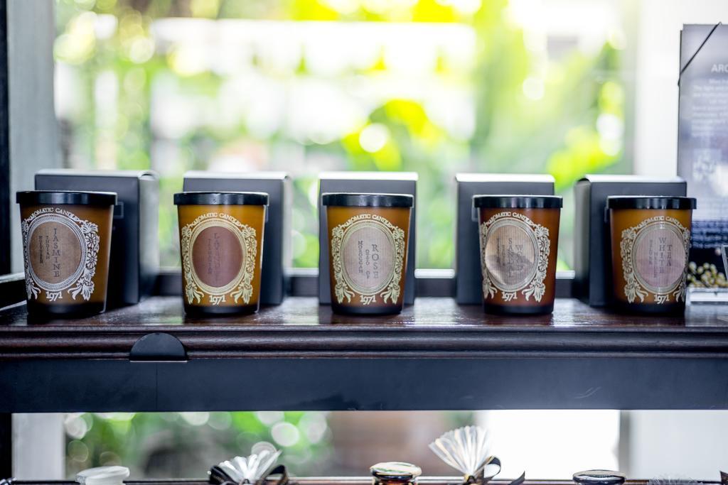 Aruntara Riverside Boutique Hotel Chiang Mai Exteriör bild