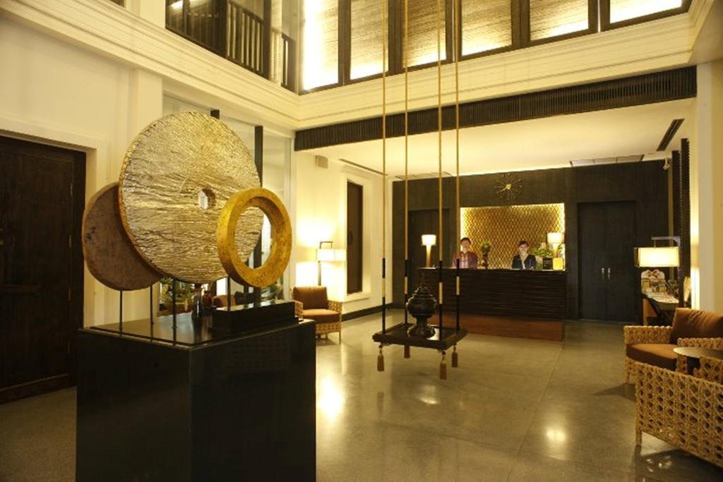 Aruntara Riverside Boutique Hotel Chiang Mai Exteriör bild